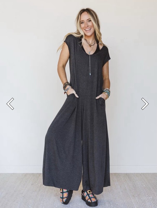 The Nest Daphne Scoop Neck Jumpsuit - Charcoal - Wide-Leg
