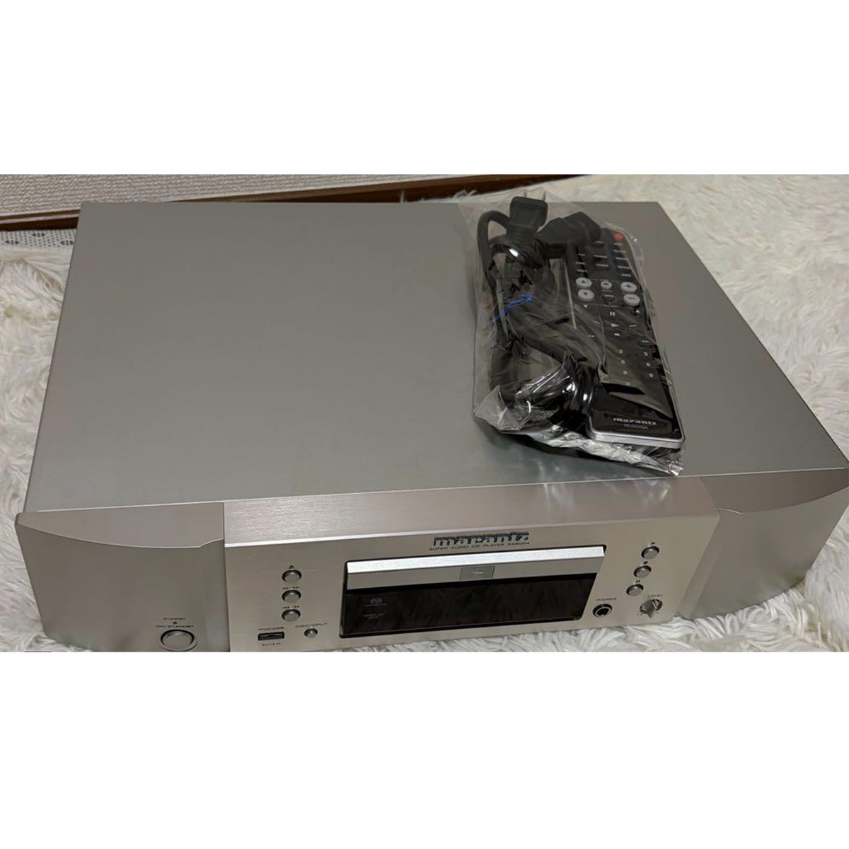 Marantz SA8004 SACD CD Player w/ Remote Tested Working Made Marantz SA8004 SACD CD Player w/ Remote Tested Working Made