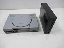 Vintage Sony PlayStation SCPH-7501 & Nintendo Wii RVL-001