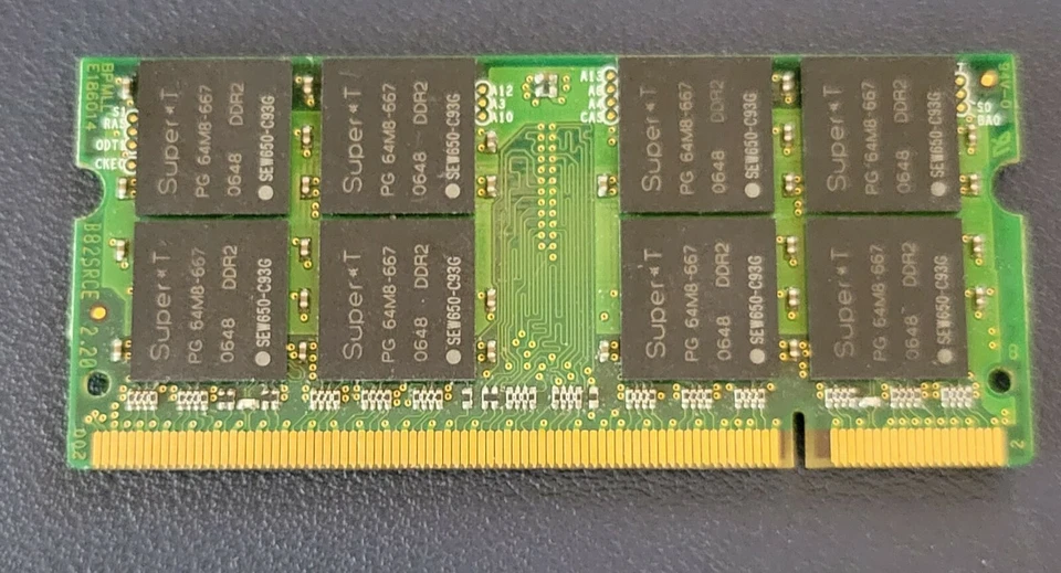 Super Talent 1GB DDR2 PC2-5300 667MHz Laptop SODIMM Memory RAM 200pin Non-ECC - Image 2 of 3