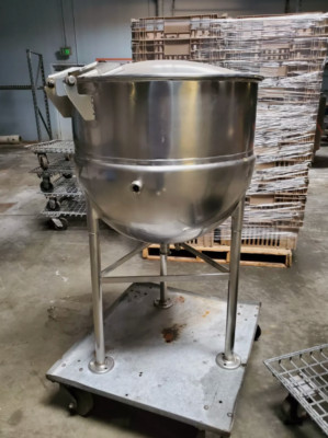 Groen 40 Gallon Steam Jacketed Kettle Model #F40 Serial #8979 JY