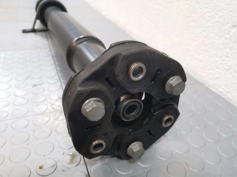 2013-2016 MASERATI QUATTROPORTE REAR AXLE DRIVESHAFT DRIVE SHAFT 06700085430 - Image 4 of 4