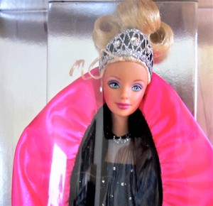 Happy-Holidays-1998-Barbie-Doll-New-in-box-christmas-gift-free-shipping