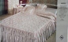 Trapunta in Raso Jacquard Piumone, Matrimoniale,2 Cuscini 2 piazze. I Gioielli 