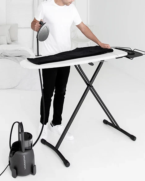 Laurastar Lift Xtra Titan generatore di vapore 3 in 1 NUOVO IMBALLATO GARANZIA - Image 2 of 4