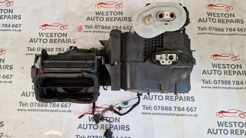 Skoda Fabia complete heater box assembly heater matrix, evaporator, blower motor