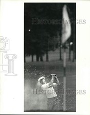 1986 Press Photo Doug Farr of Monroe plays golf at Beau Chene - noc92941