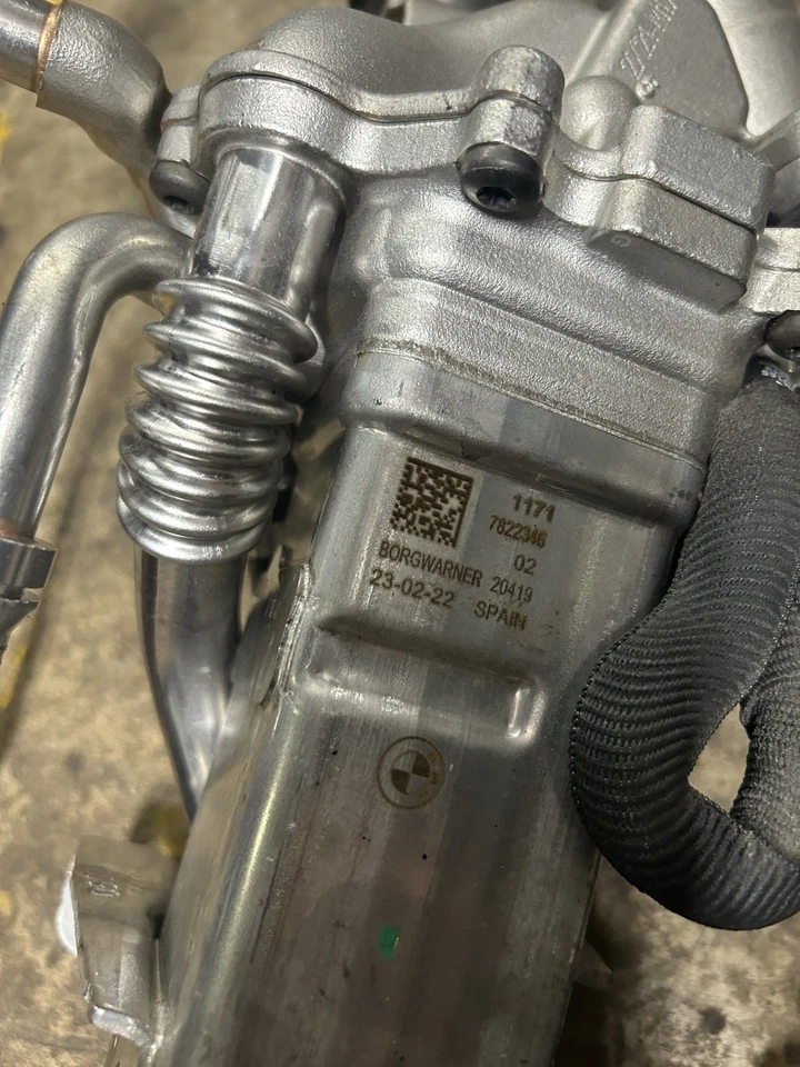 2014 - 2018 BMW X5 F15 3.0L DIESEL ENGINE EGR  New OEM - Image 2 of 4