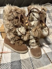 Joyfolie Belinda Fur Boots Kids Girls In Brown size 11 EUC