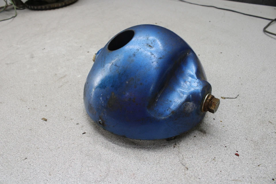 1970 Honda SL175 Motosport 175 HEADLIGHT CASE HOUSING BUCKET Q3-0964.GQ - Image 3 of 4