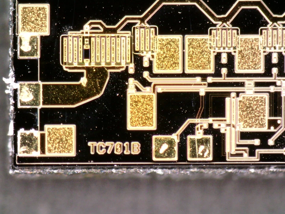 Troquel de microondas Agilent TC701 Foto 2 de 2