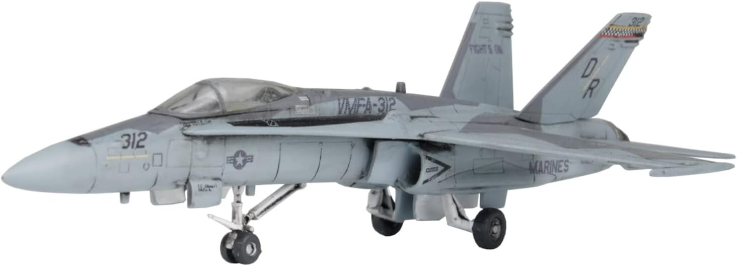 PLATZ 1/144 USMC F/A-18C Hornet VMFA-312 Шахматные доски 2022 Камуфляжный комплект для обозрения
