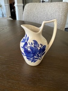 Vtg Clinchfield Artware Pottery Miniature Pitcher/Creamer White Blue Hand Paint