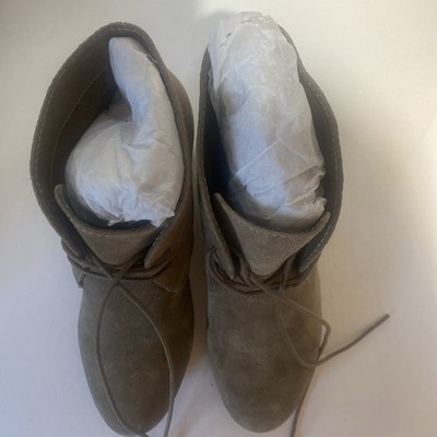 Women s Nine West  Boots 7 1/2 M
