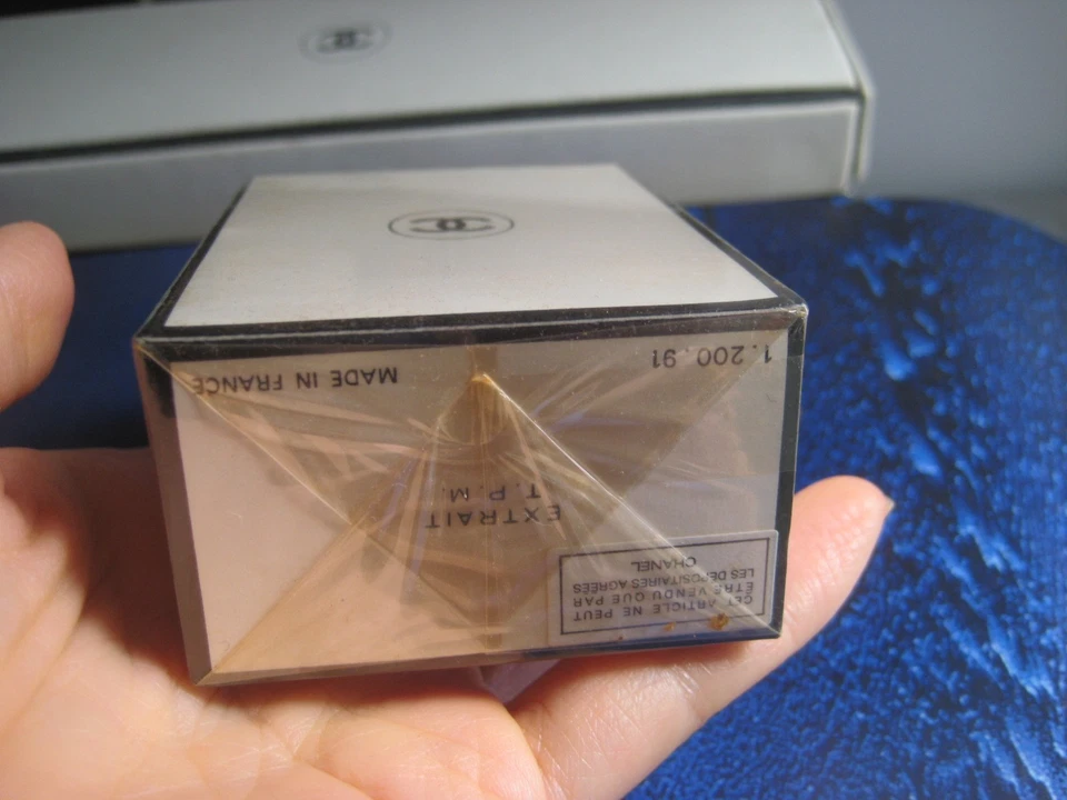 🎁1970-х годов винтажный ** PARFUM TPM 0,47 унции 14 мл Chanel No 19 чистый духи extrait - Изображение 2 из 3
