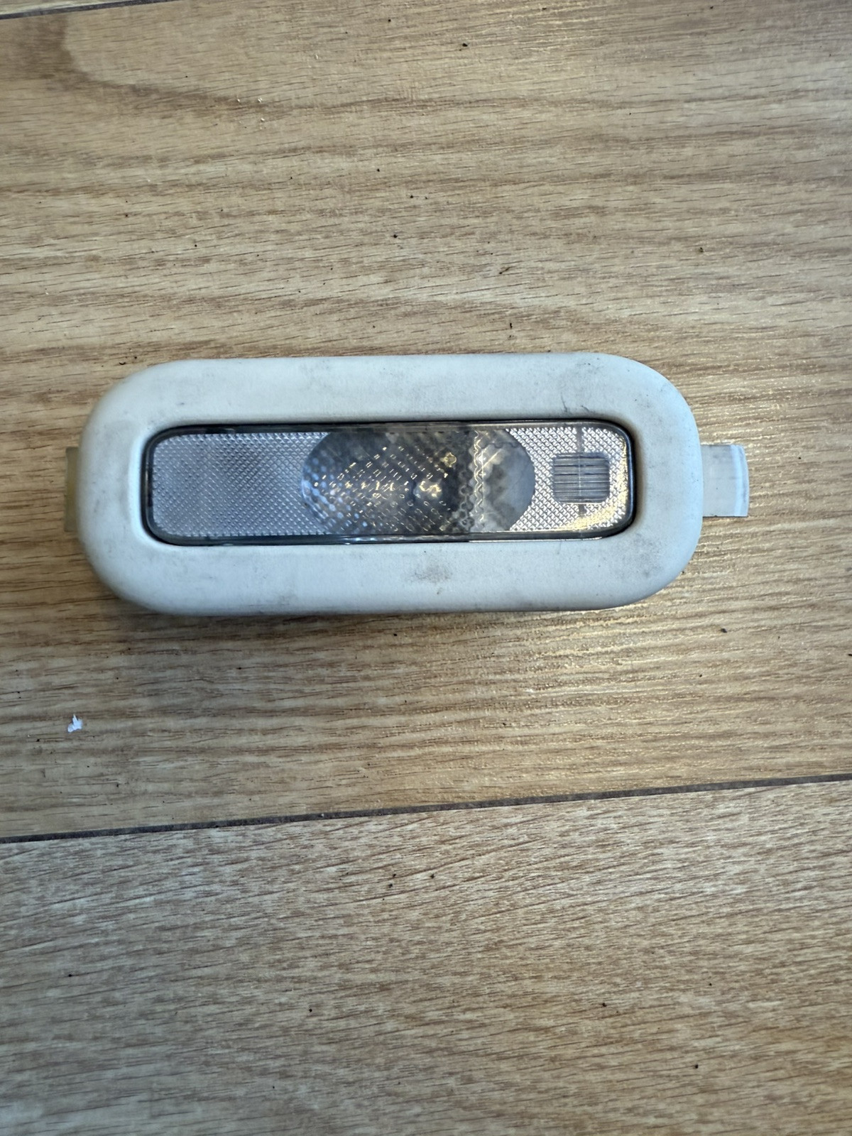 Mercedes-Benz W163 ML 1998-05 Rear L&R Interior Reading Light 1638201523 Oem
