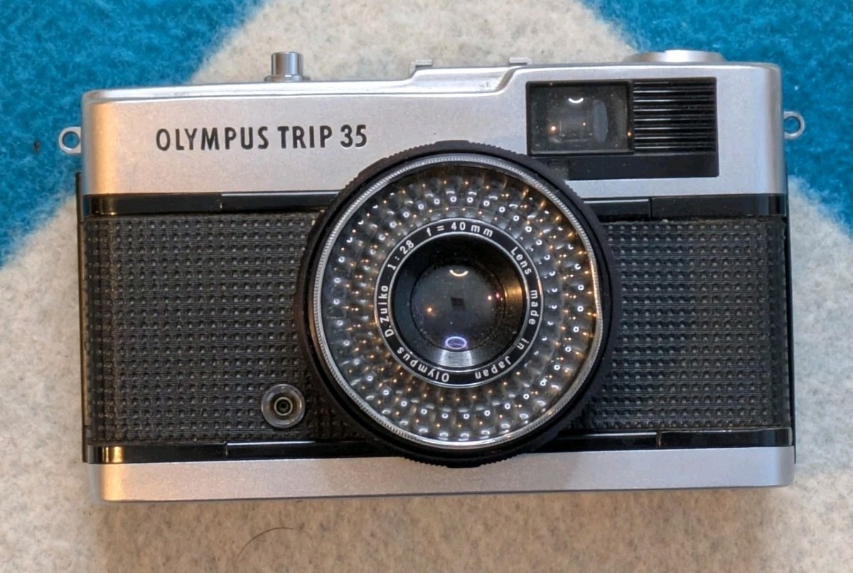 Olympus TRIP 35 35mm Film Camera - Near Mint Condition, Point & Shoot From Japan