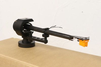 Pro-Ject EVO 9CC 9  Carbon Tonearm Ortofon Quintet Bronze upgrade Cord inc LOOK!