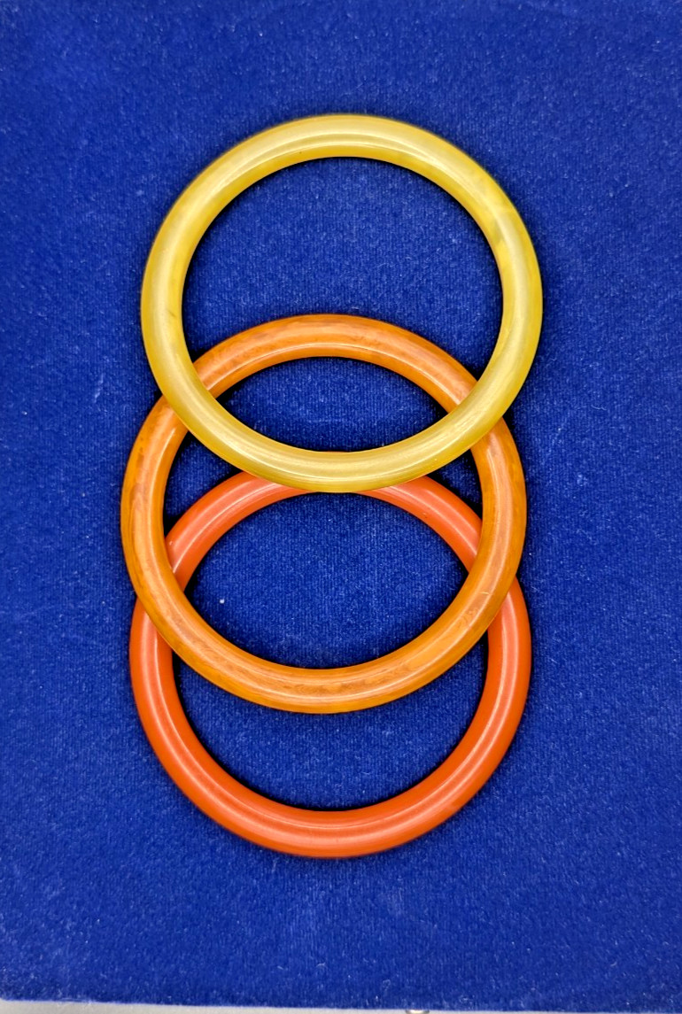 Bakelite Stacking Spacer Bangles Set Marbled Oran… - image 2
