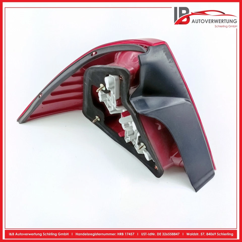 Piloto trasero derecho completo FORD MONDEO III 1.8 1S71-13404-A 0374D Foto 2 de 4