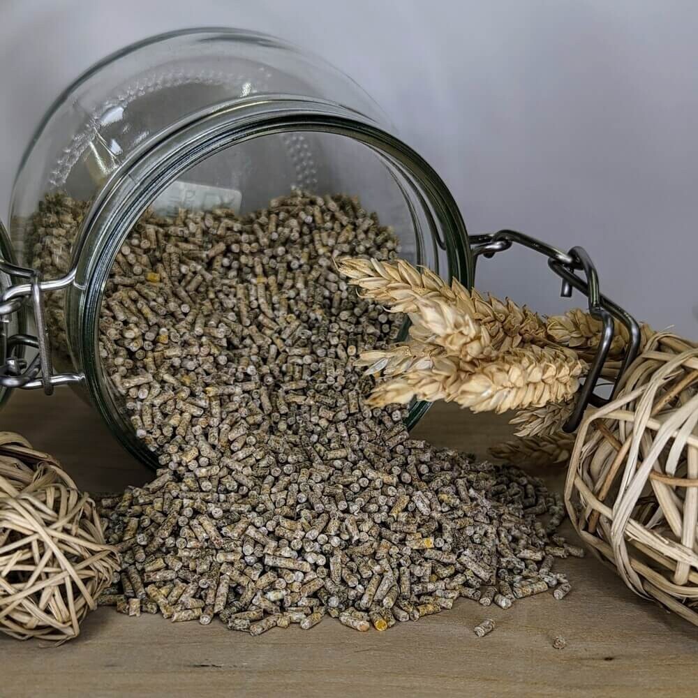 Wachtelkorn ohne Soja 25 kg Wachtelfutter ohne Gentechnik mit Bierhefe Kieselgur