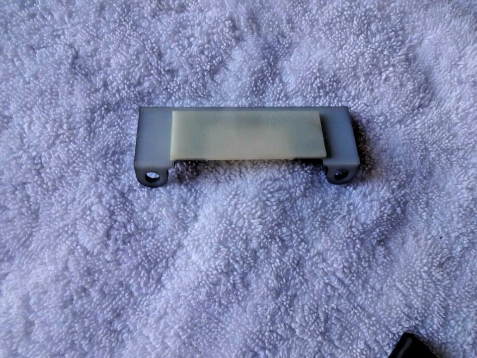 Datsun 510 Radio Bisel Luz Cubierta Original en Buen Estado Foto 2 de 2