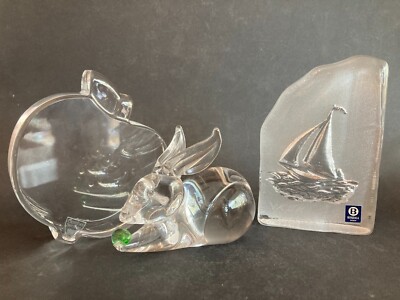 Briefbeschwerer Paperweight Glasobjekt 3 Stück Bergdala Orrefors Hase Segelboot