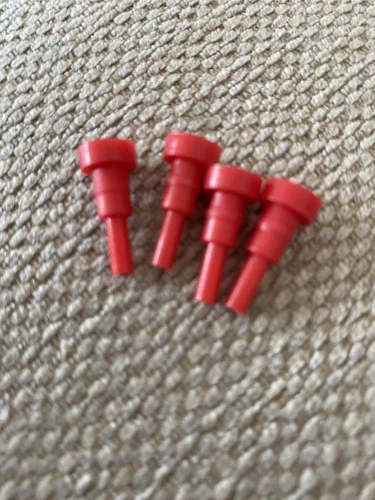 Guess Who? Vintage MB Games Spare/Replacement 4 x Original Red score peg