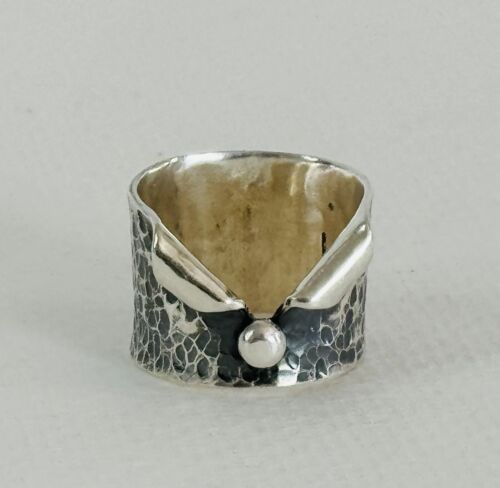 Native American Sterling Silver Floral Size 5 Hand Made Womens Ring Marked LC - Picture 1 of 6