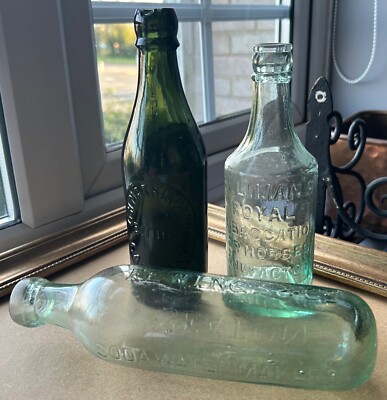 Seltene antike Flaschen, Bier, Medizin, Soda, Torpedoform, klar, dunkelgrün, x3
