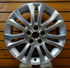 Toyota Sienna Machined W Silver Pockets 17 Inch Oem Wheel 2011 To 2017 69581