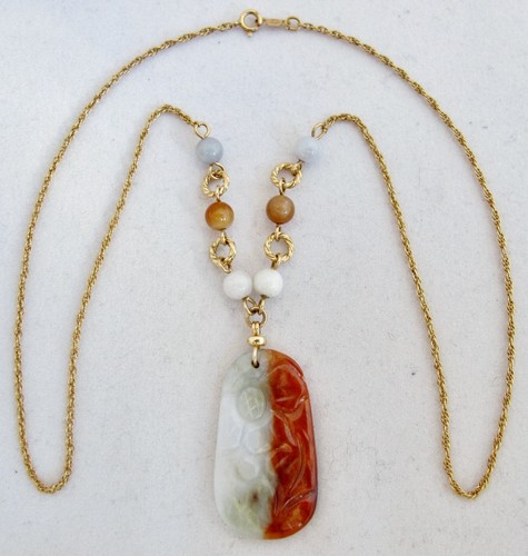 18" Chinese Red & White JADEITE Jade & 14K Gold Necklace w/ 1.25" Pendant (9.7g) - Zdjęcie 1 z 12