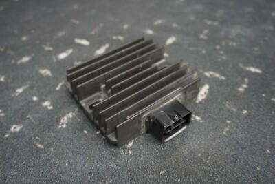 2002-2015 Yamaha OEM Rectifier Regulator 6S8-81960-00-00 FX 2002-2015 Yamaha OEM Rectifier Regulator 6S8-81960-00-00 FX