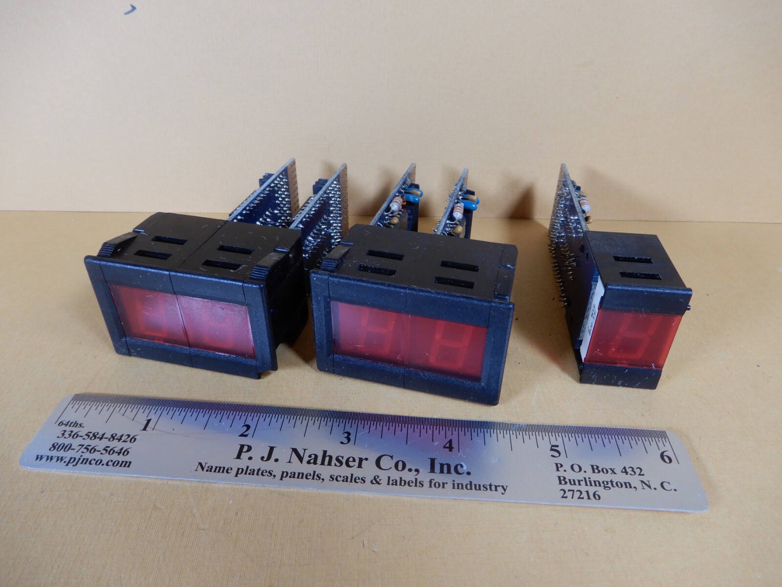 Five Unbranded Vintage Seven Segment LED Smart Display Modules 78S40PC HEF4511BP
