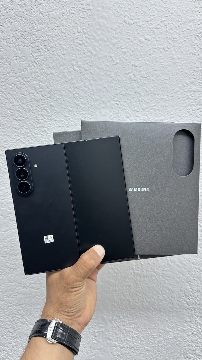 Samsung Galaxy Z Fold7 256GB SM-F966U1 Factory Unlocked JetBlack