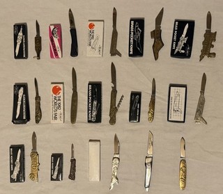 Huge Lot of Vintage Parker Cut Co. Novelty Cut Co. Bass Folding Pocket Knives