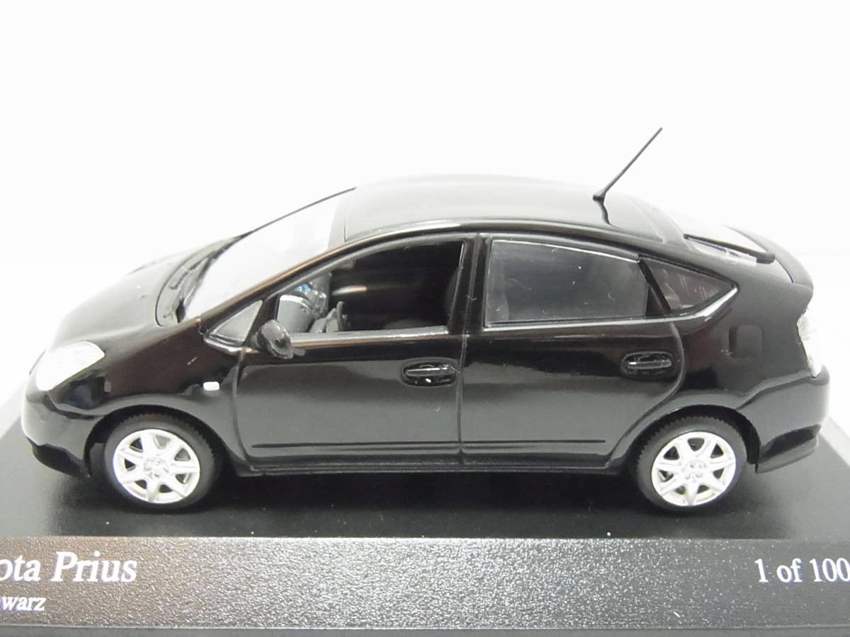 ミニカー 1/43 Toyota Prius / PMA Amazon.co.jp: トヨタ プリウス 模型 車 ミニカー 43分の1
