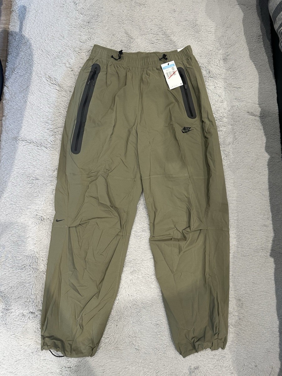 UK Men's Size Medium Nike Tech Woven Oversized Pants HM7158-223
