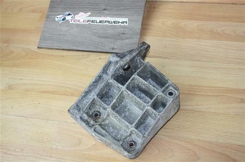 Audi 100 C4 A6 80 Cabrio Coupe Halter Klimakompressor 4. Zylinder 050260885D