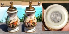 CAPODIMONTE C.C. ITALY PORCELAIN  METAL/BRASS PEPPER MILL CHERUBS 5.5" VINTAGE
