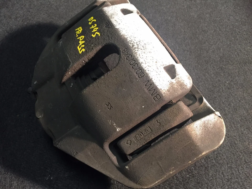02 03 04 05 Pinza de freno delantera derecha lado pasajero bmw 745i 745li e65 e66 oem Foto 2 de 4