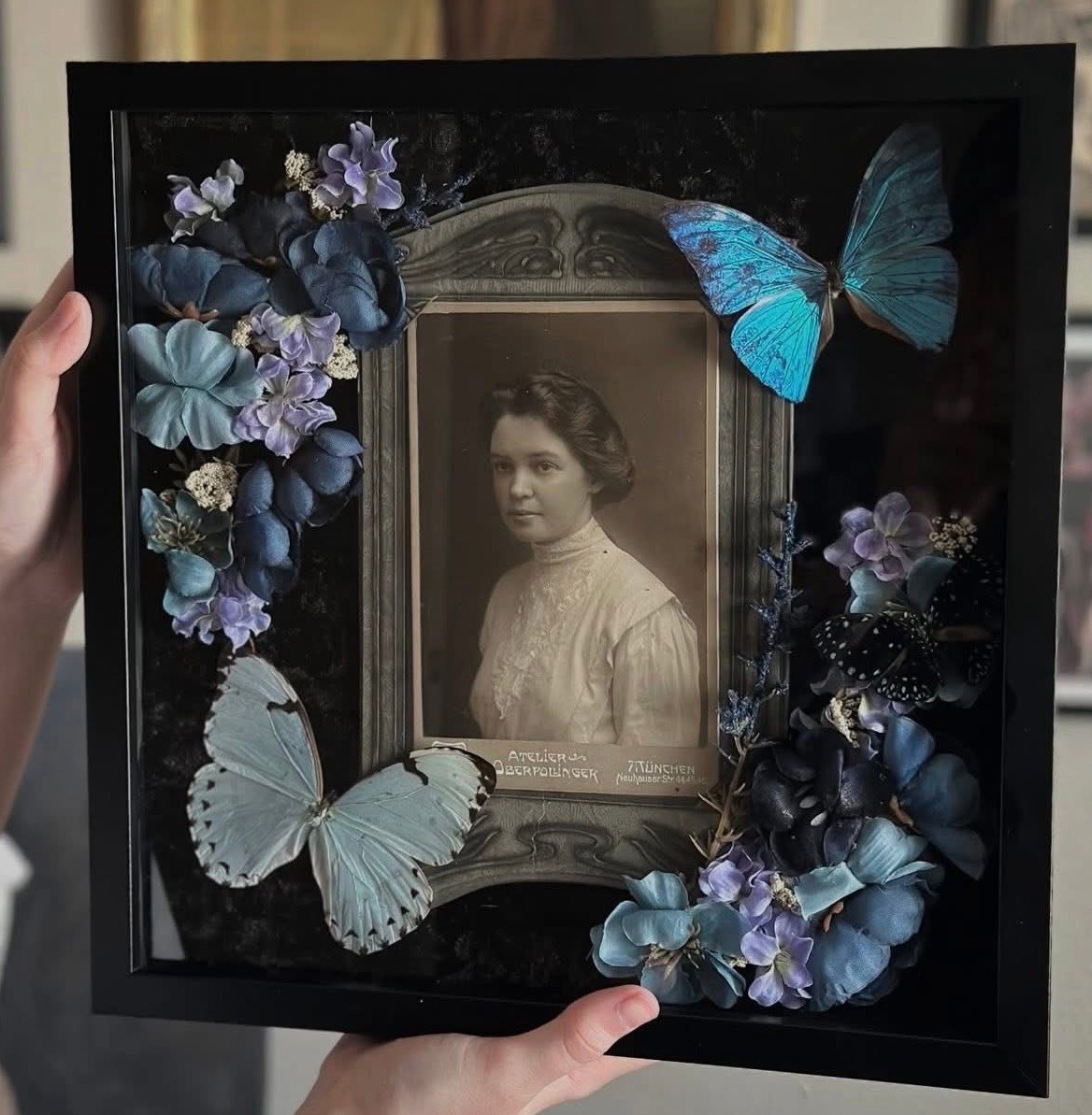 Victorian Woman CDV With Morpho Butterflies And Florals