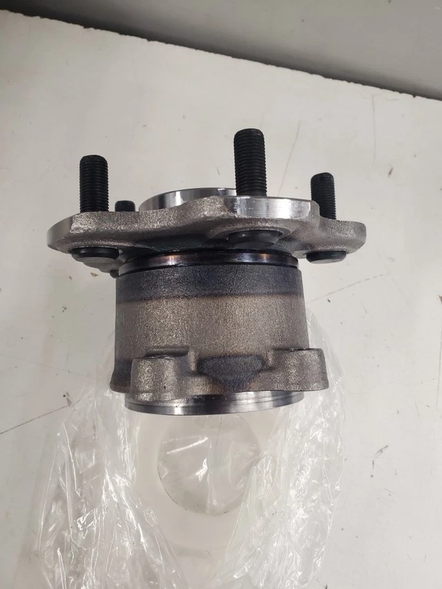 Conjunto de buje original Nissan 40202-9BT1A Foto 3 de 4