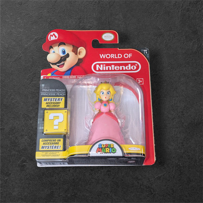 World of Nintendo Series 3 Princess Peach with Crown Action Figure Sealed