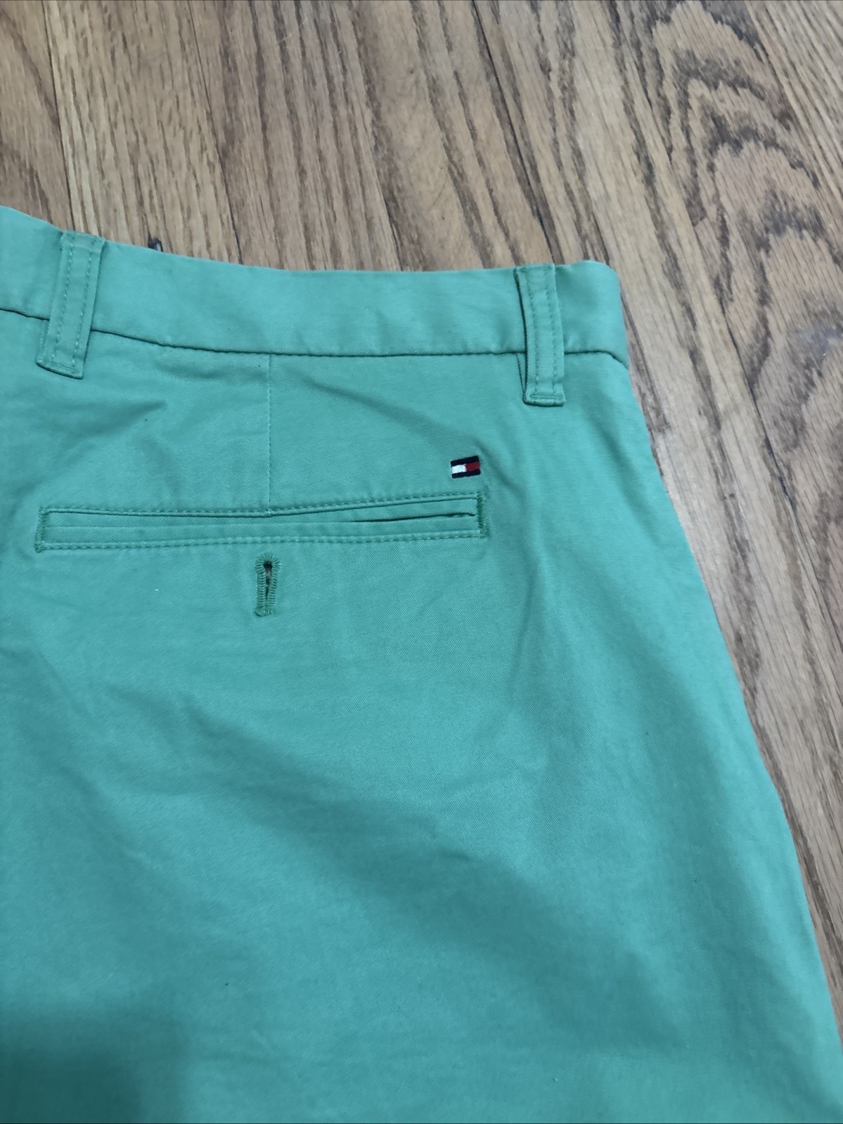 Tommy Hilfiger Chino Shorts Mens Size 36 Green Flat Front Preppy Frat RARE image 5
