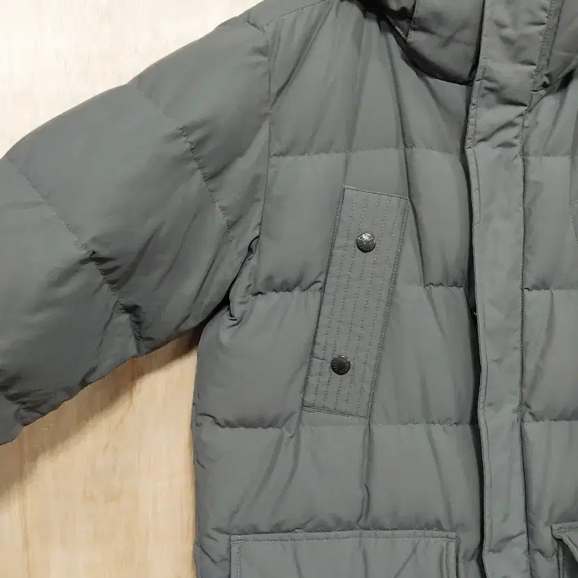 North Face U2 Goose Down Padding Jacket - Khaki G… - image 6