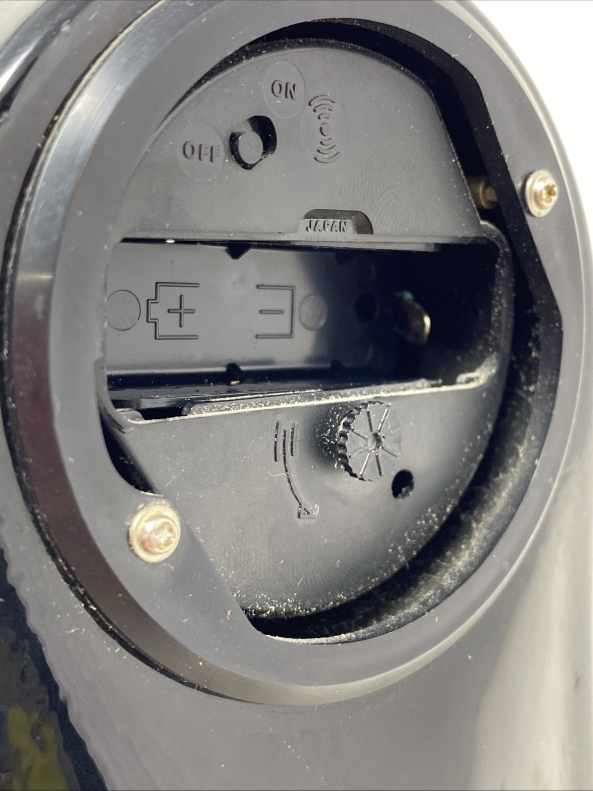 Fenton Clock Black And Gold - Test & Works - Missing Battery Cover