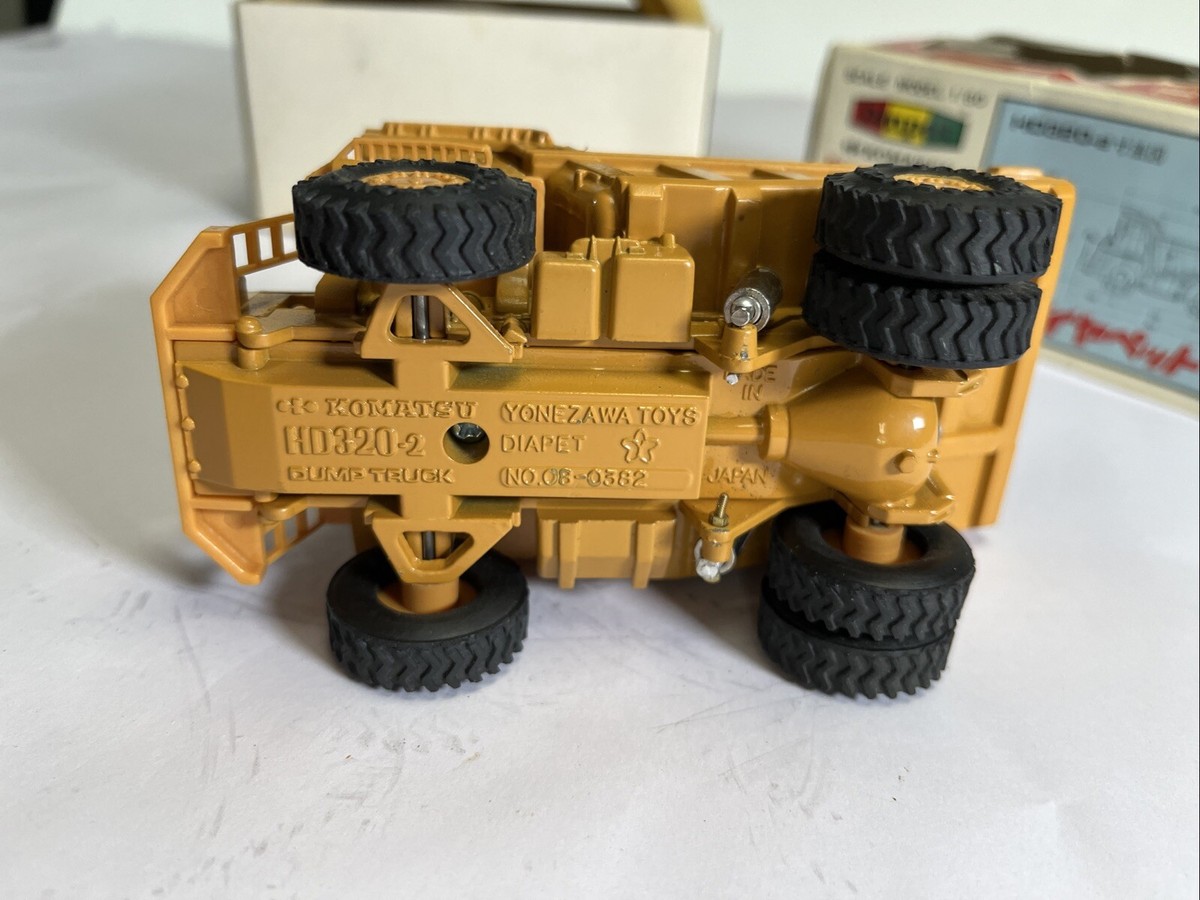 KOMATSU ミニカー 1/60 DIAPET YONEZAWA TOYS KOMATSU HD320-2 DUMP TRUCK SEE