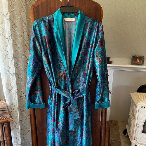 Vintage Vandermere Long Floral Kimono Style Robe Small w/tie USA made MCM - Picture 2 of 13