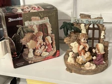 Dreamsicles Nativity Scene Jesus Mary Joseph Manger Hand-Painted Polystone 2003